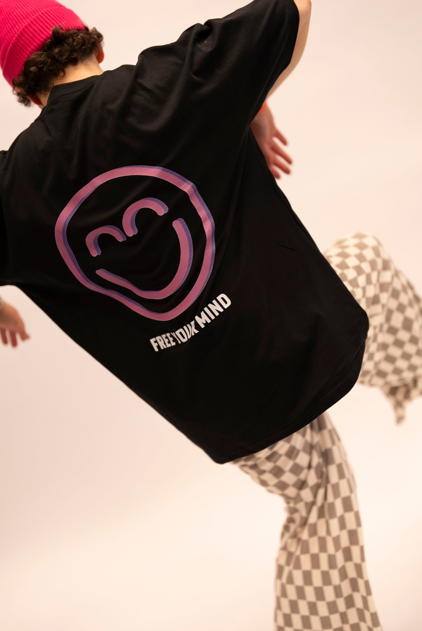 FREE YOUR MIND Smile Shirt – Black